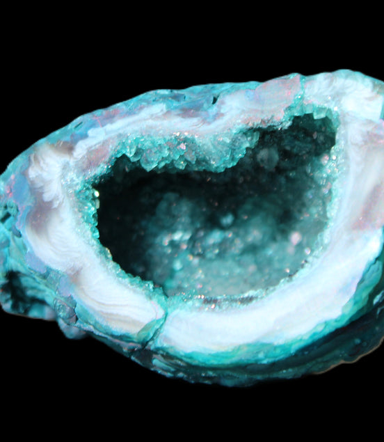 Electroplated Agate Quartz geodes range- greenish, 35-57g in sunlight - Rocks and Things Store