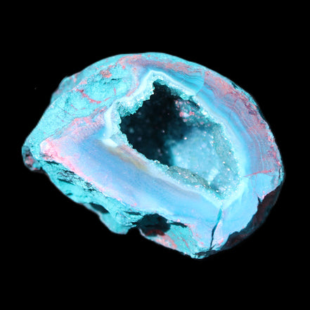 Electroplated Agate Quartz geodes range- greenish, 35-57g in sunlight - Rocks and Things Store