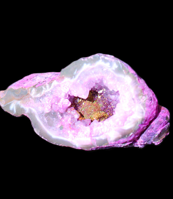Pinkish Electroplated Agate Quartz geodes 39/55g in sunlight - Rocks and Things Store