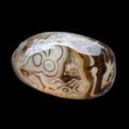 Crazy Lace Sardonyx Agate 36*22*18mm 37g in sunlight - Rocks and Things Store