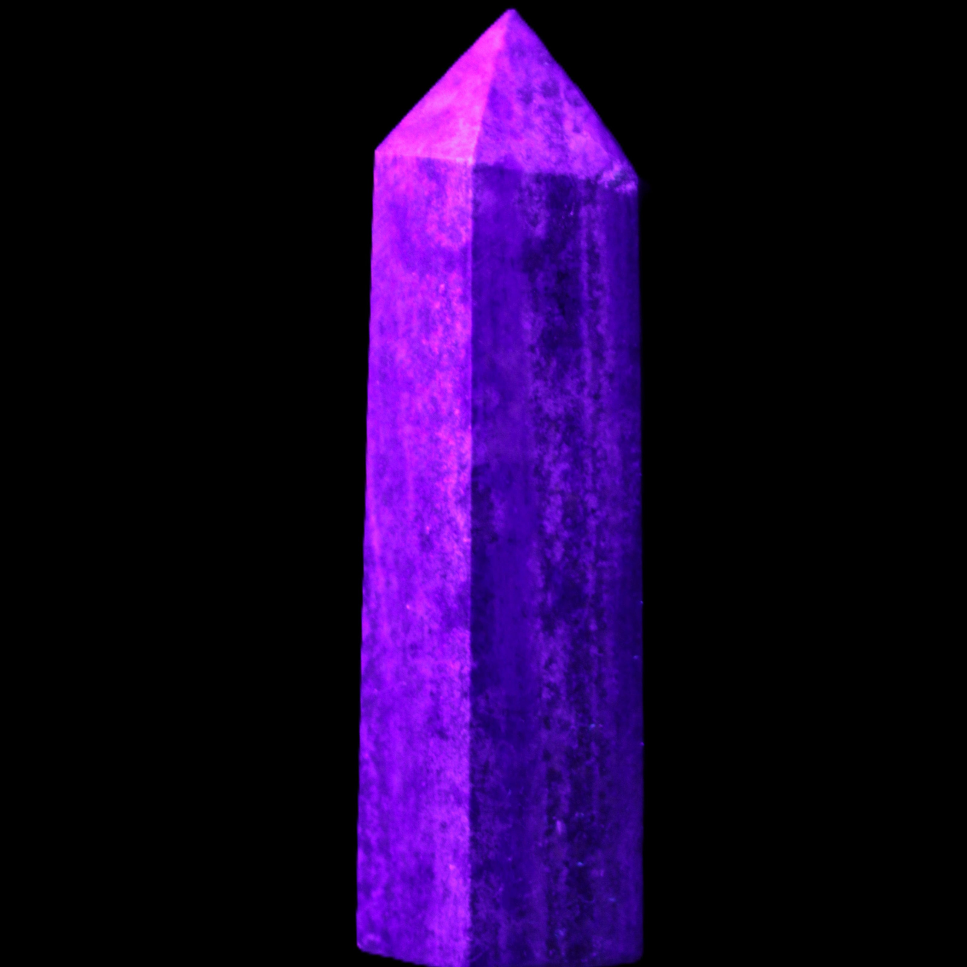 Lapis Lazuli wand 77mm 85g in UV light - Rocks and Things Store