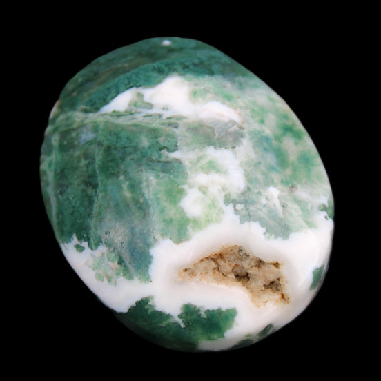 Moss Agate stone 49*59*23mm 104g in sunlight - Rocks and Things Store