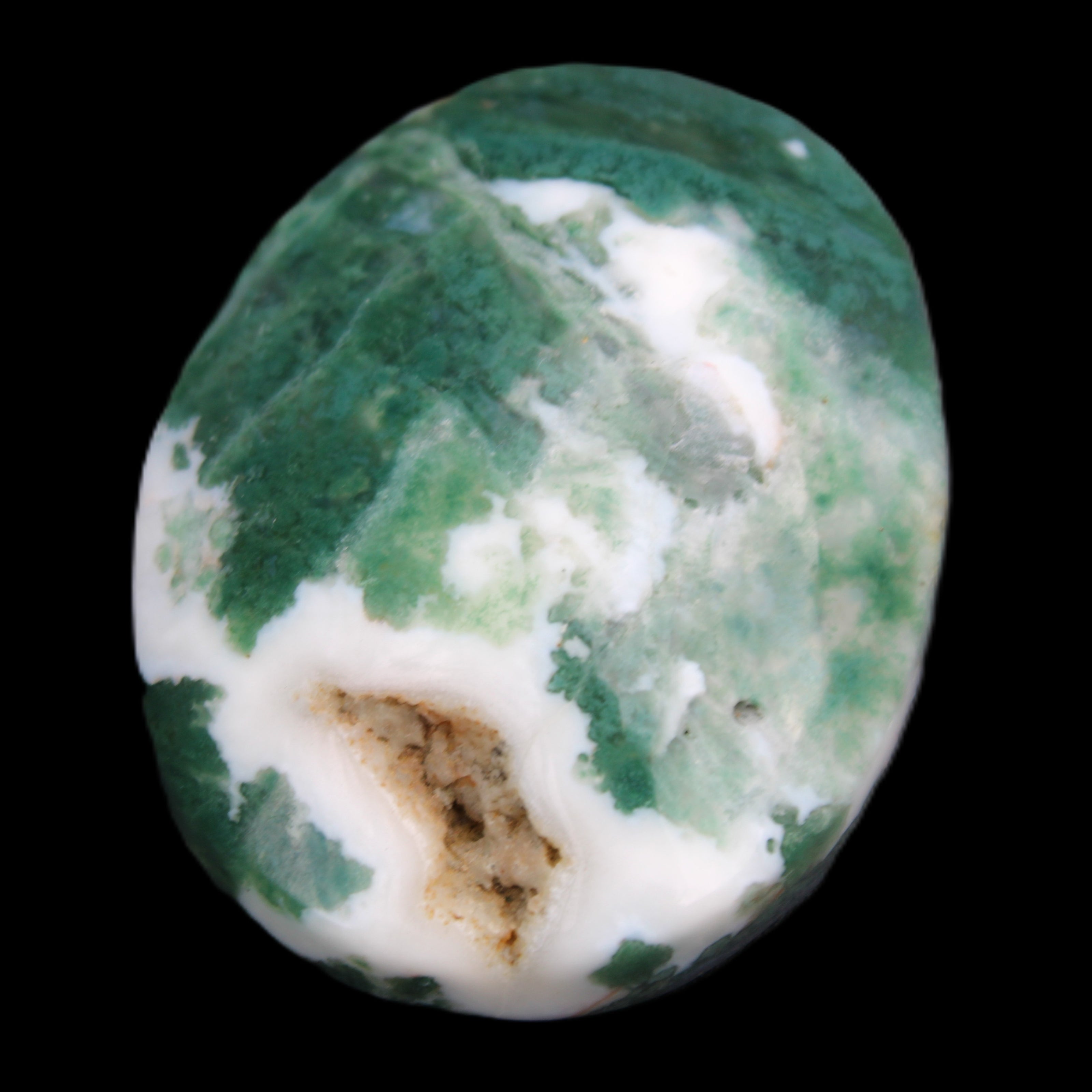 Moss Agate stone 49*59*23mm 104g in sunlight - Rocks and Things Store