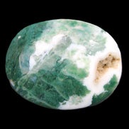 Moss Agate stone 49*59*23mm 104g in sunlight - Rocks and Things Store
