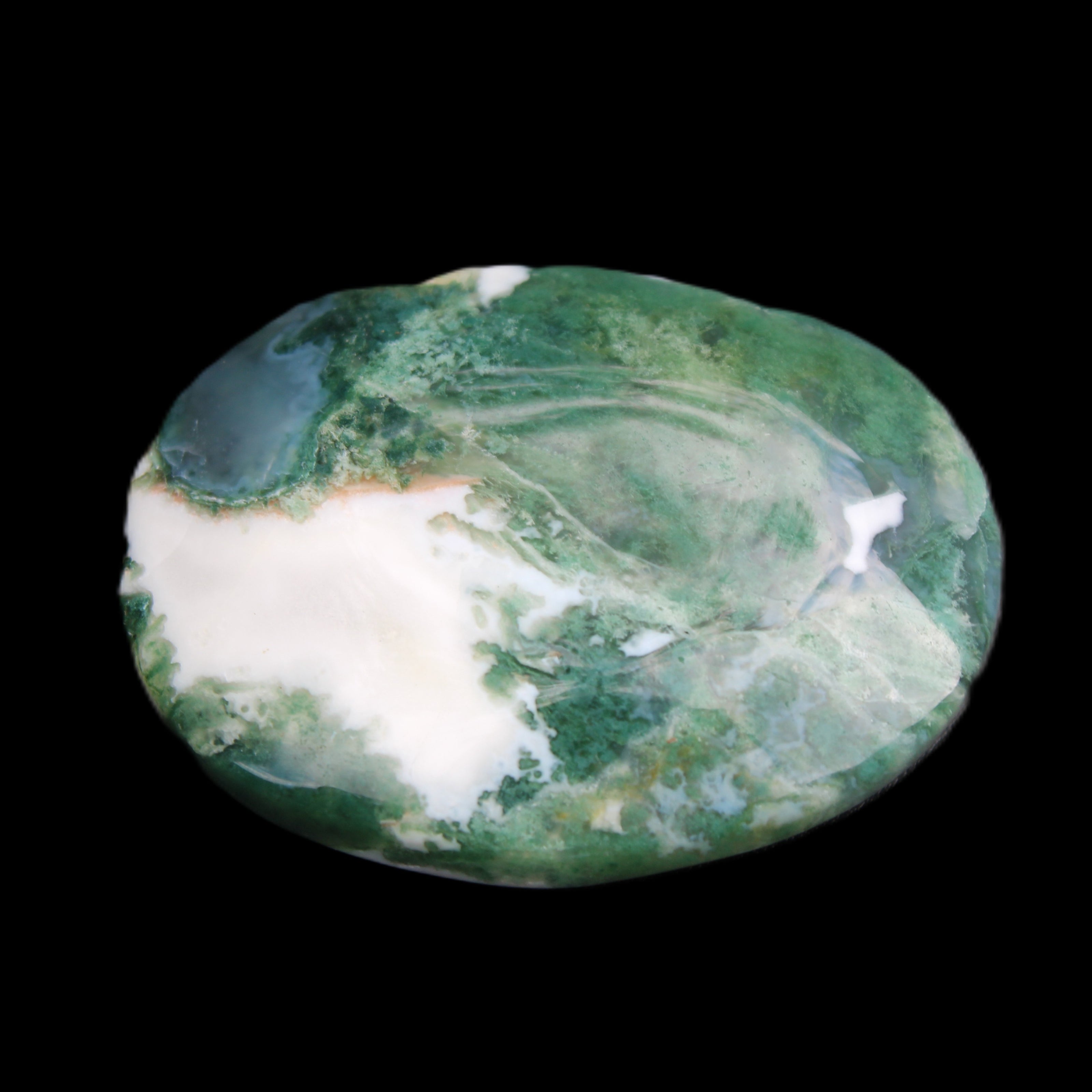 Moss Agate stone 49*59*23mm 104g in sunlight - Rocks and Things Store