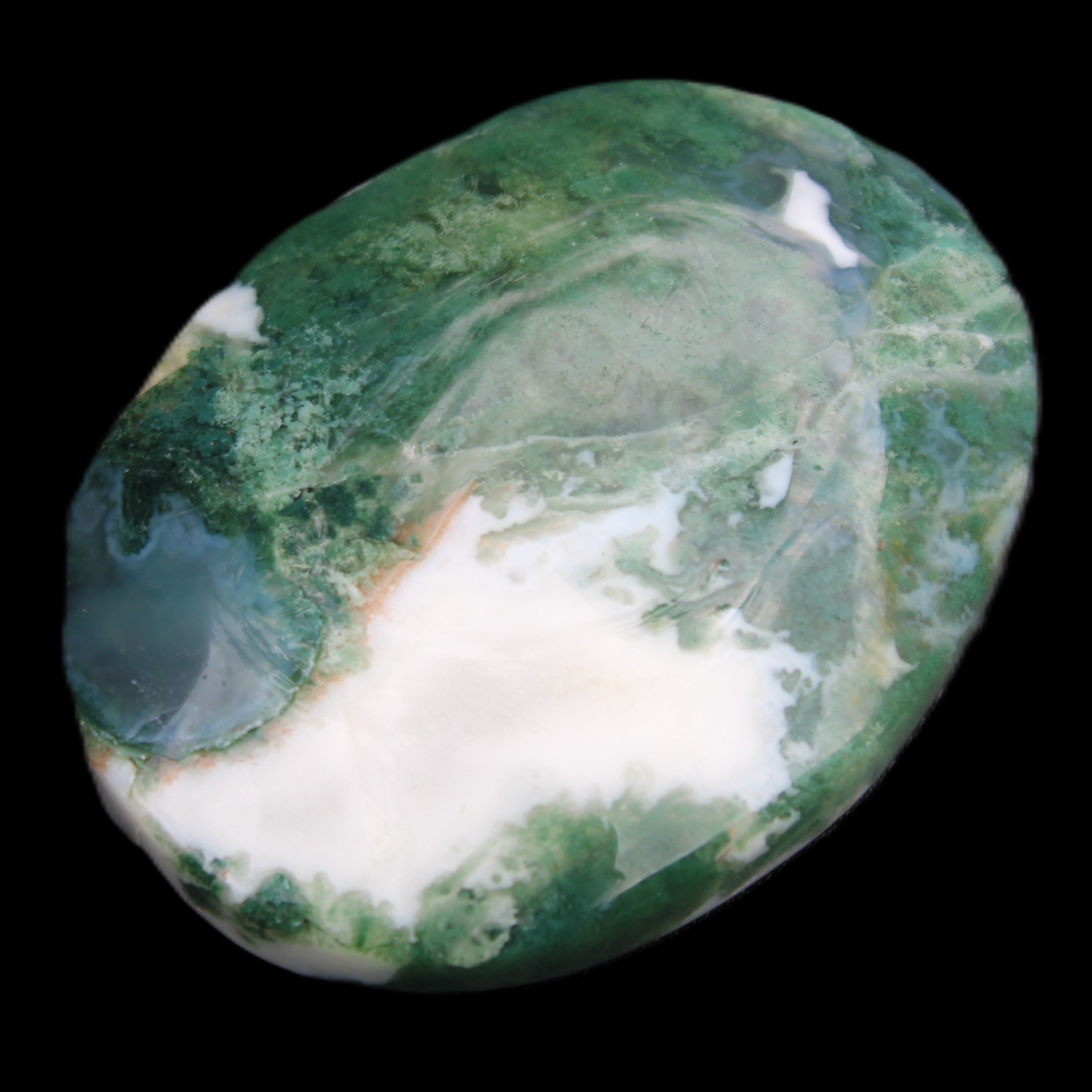 Moss Agate stone 49*59*23mm 104g in sunlight - Rocks and Things Store