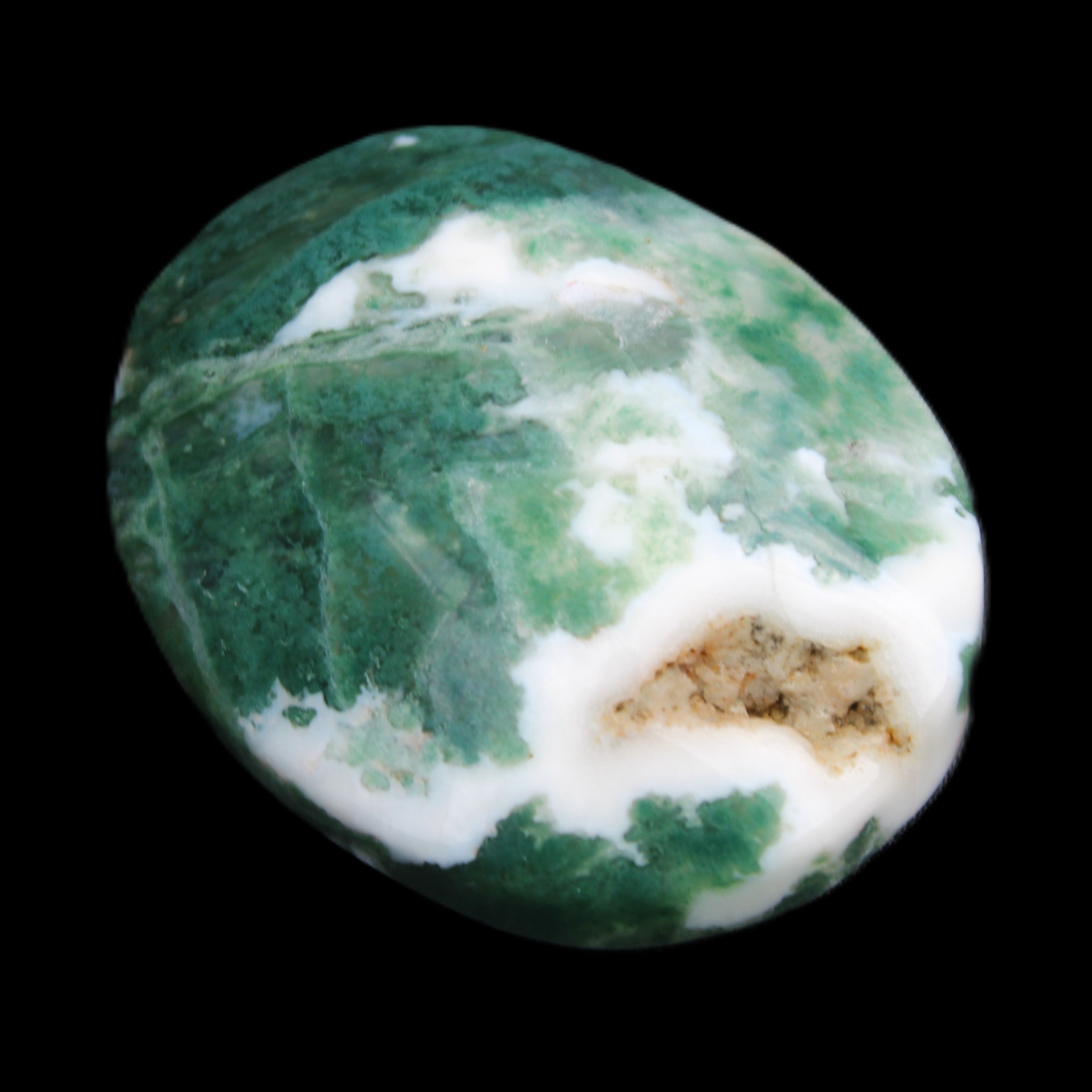 Moss Agate stone 49*59*23mm 104g in sunlight - Rocks and Things Store