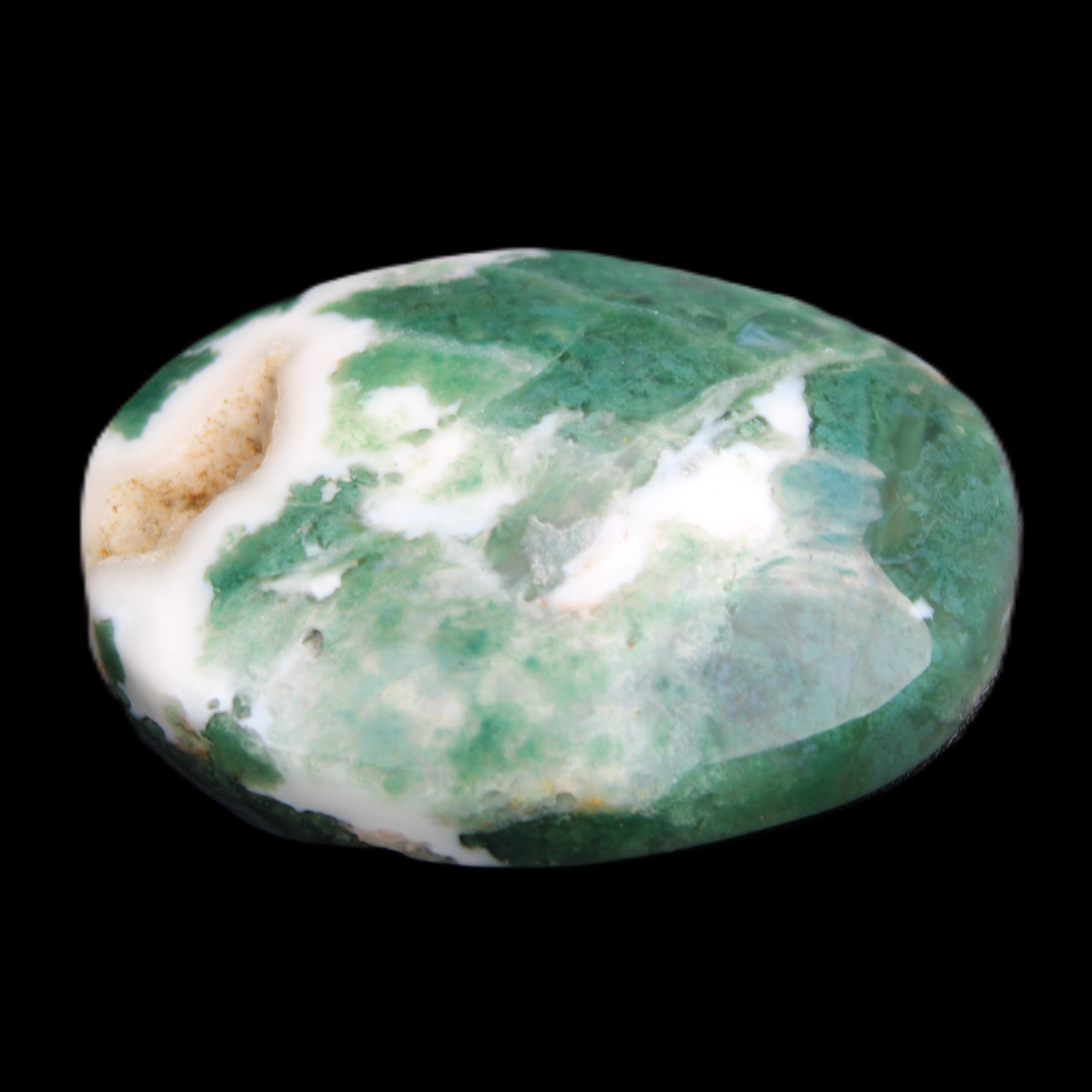 Moss Agate stone 49*59*23mm 104g in sunlight - Rocks and Things Store