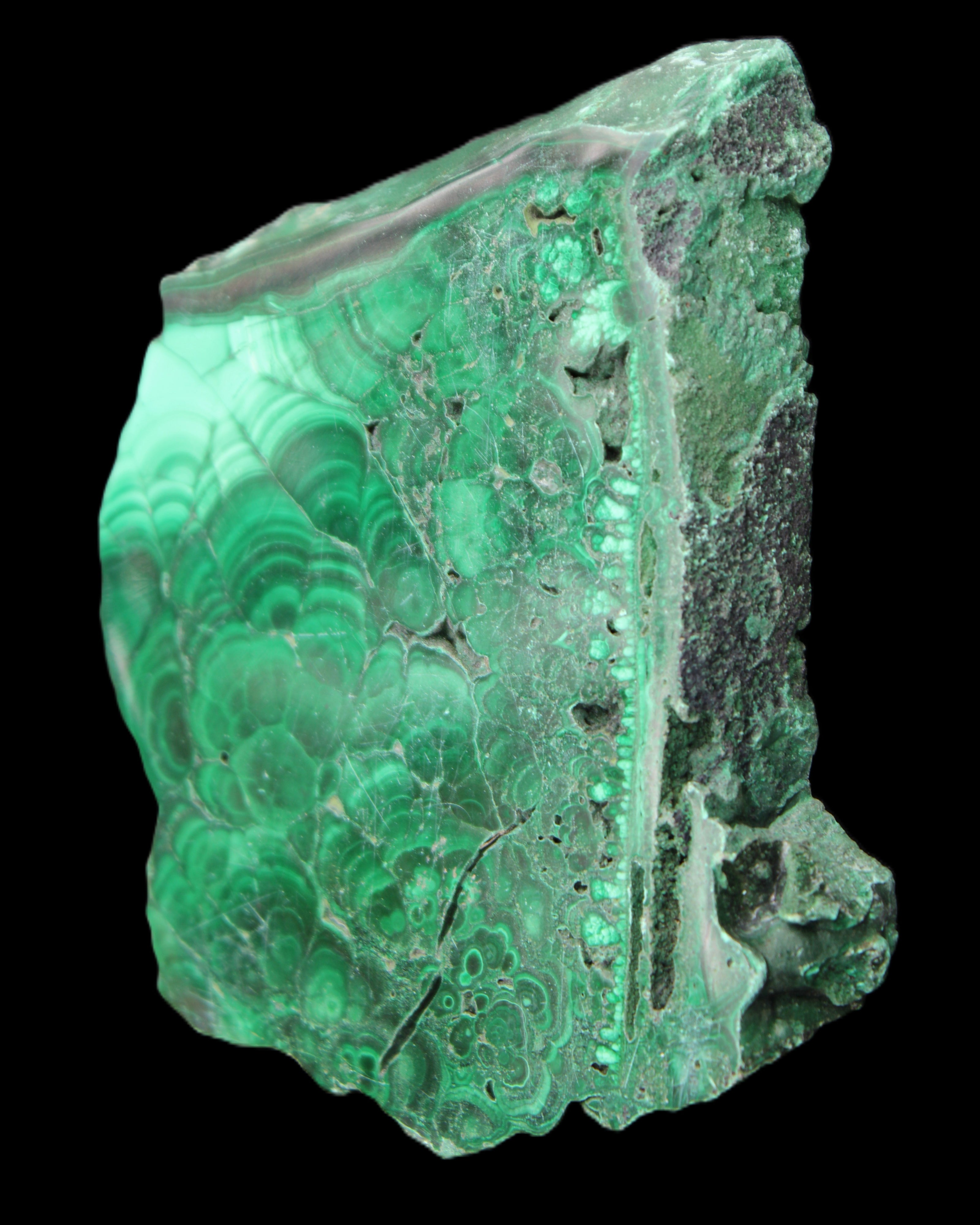 Glossy Malachite specimen 106*74*12mm 298g in sunlight - Rocks and Things Store