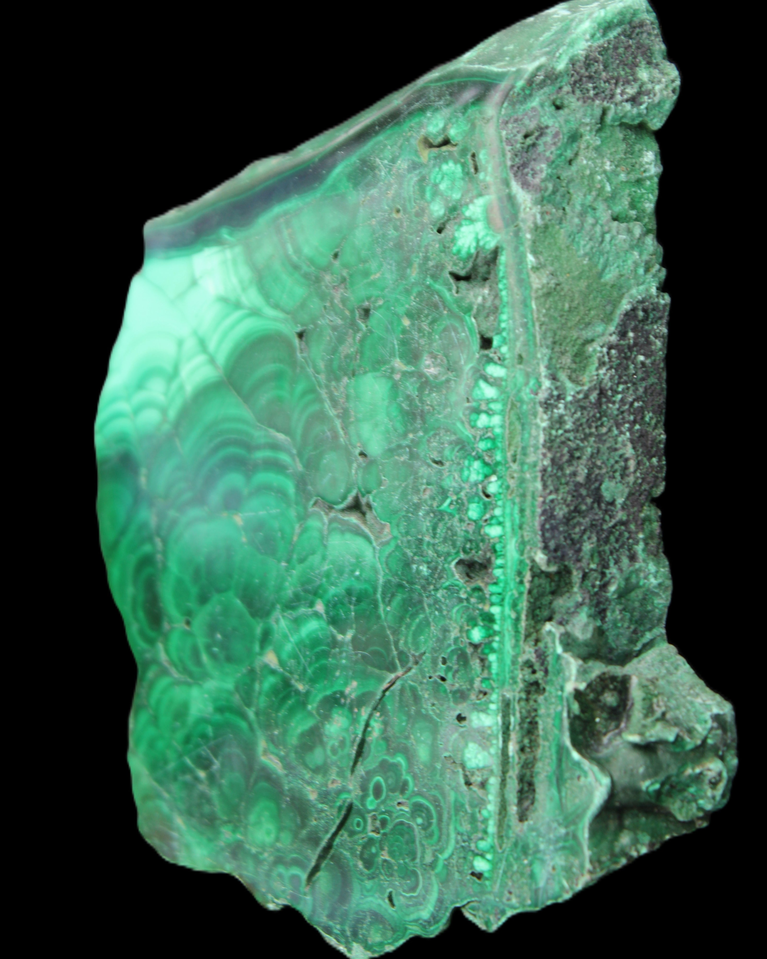 Glossy Malachite specimen 106*74*12mm 298g in sunlight - Rocks and Things Store