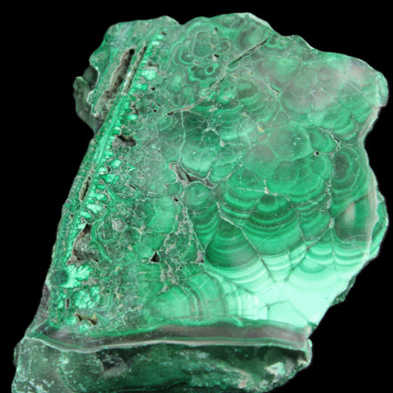 Glossy Malachite specimen 106*74*12mm 298g in sunlight - Rocks and Things Store