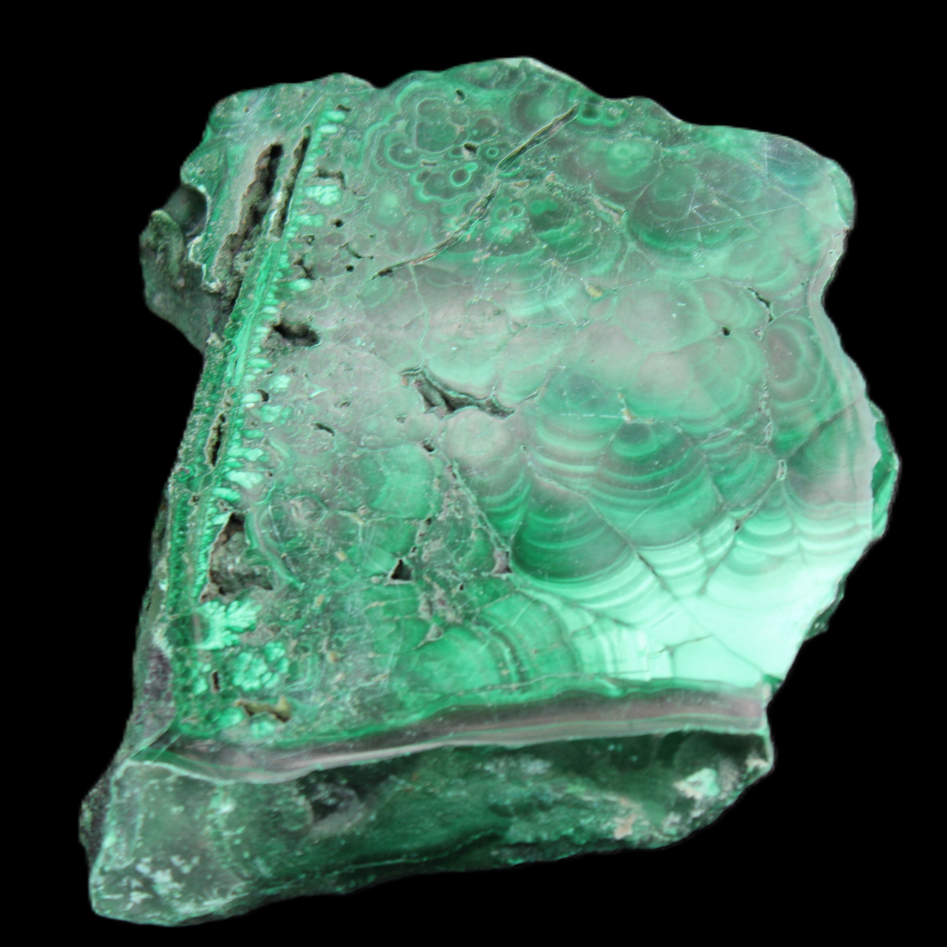 Glossy Malachite specimen 106*74*12mm 298g in sunlight - Rocks and Things Store