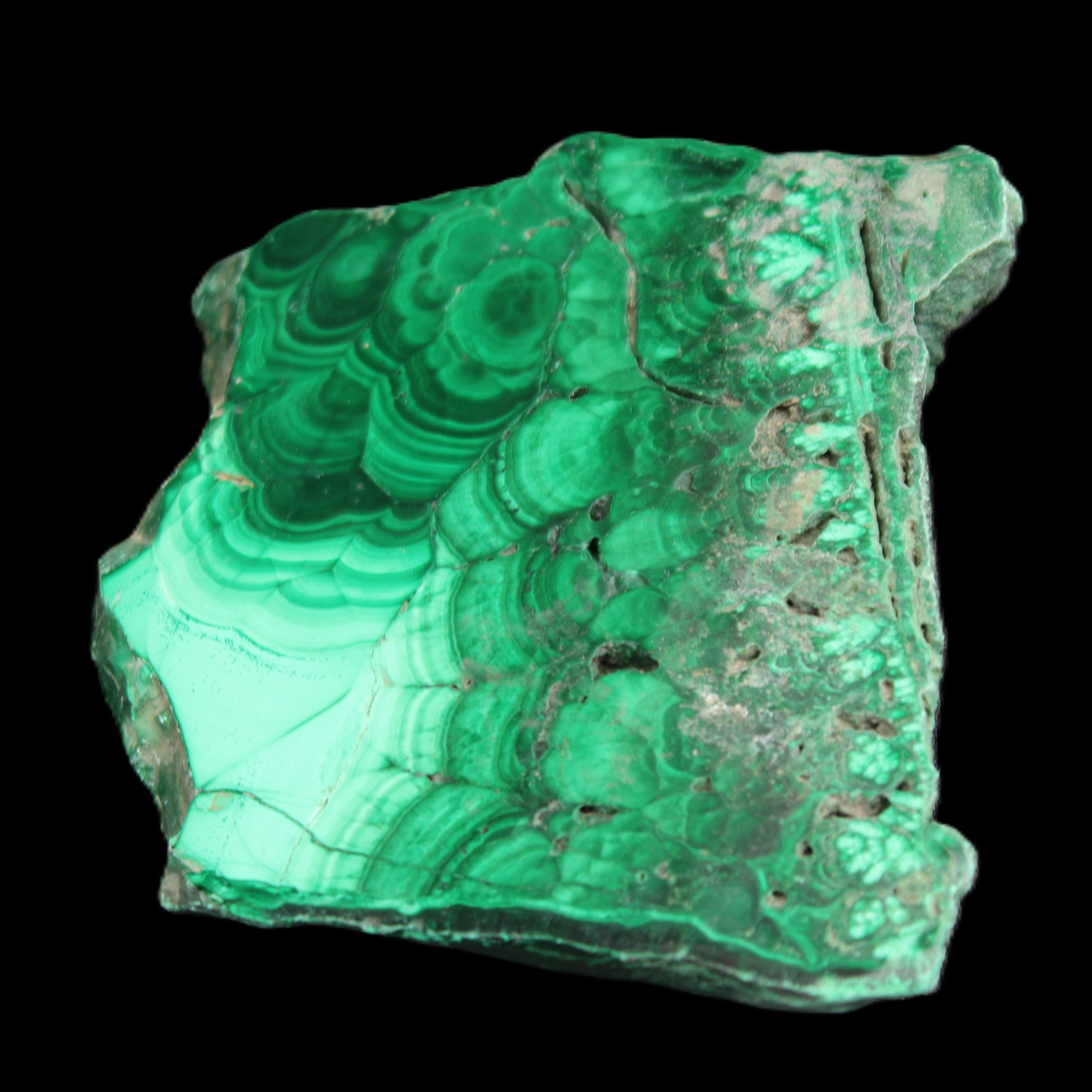 Glossy Malachite specimen 106*74*12mm 298g in sunlight - Rocks and Things Store
