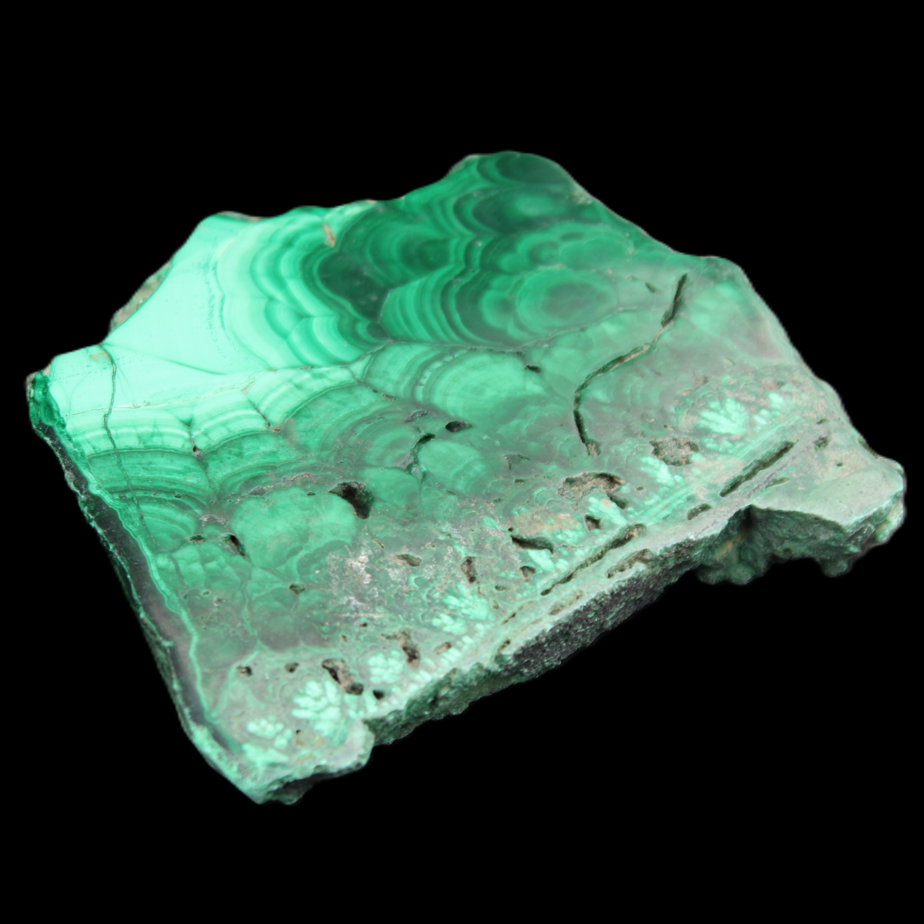 Glossy Malachite specimen 106*74*12mm 298g in sunlight - Rocks and Things Store