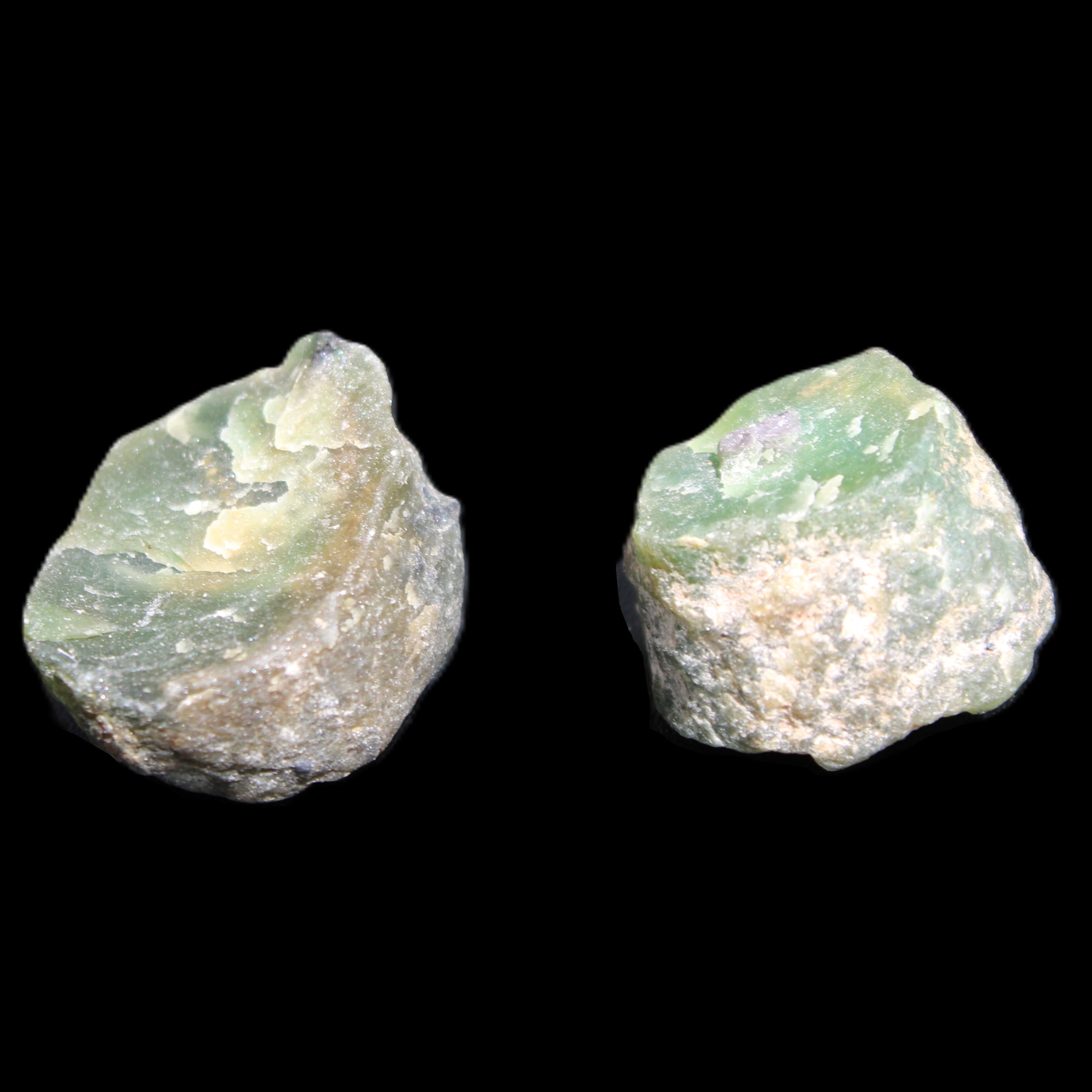 Ruby Red Corundum Green Jasper 2/3 specimens 19-20g in sunlight - Rocks and Things Store