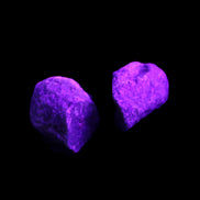 Ruby Red Corundum Green Jasper 2/3 specimens 19-20g in UV light - Rocks and Things Store