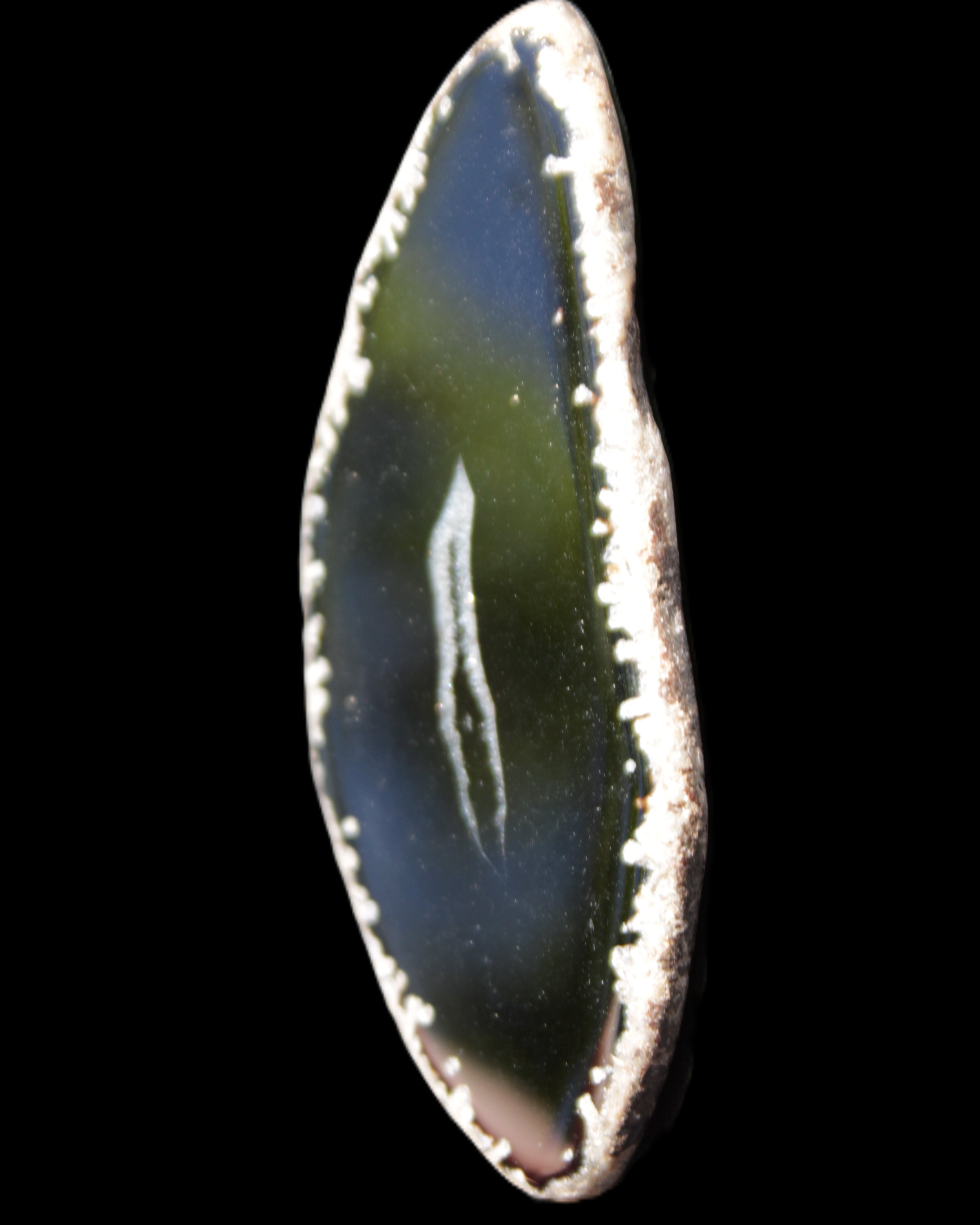 Agate Geode slice 76*35*5mm 24g in sunlight - Rocks and Things Store
