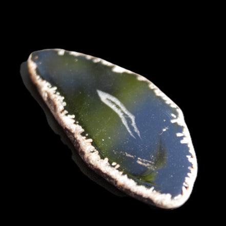 Agate Geode slice 76*35*5mm 24g in sunlight - Rocks and Things Store