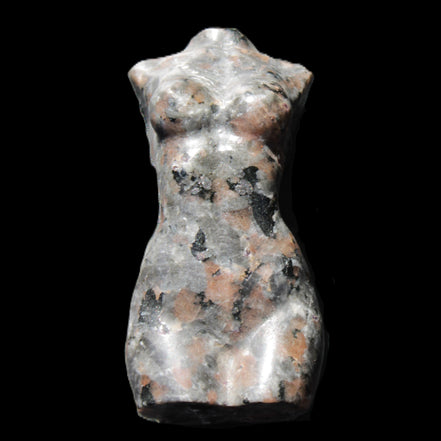 Yooperlite hand carved goddess 38*79mm 135g in sunlight - Rocks and Things Store