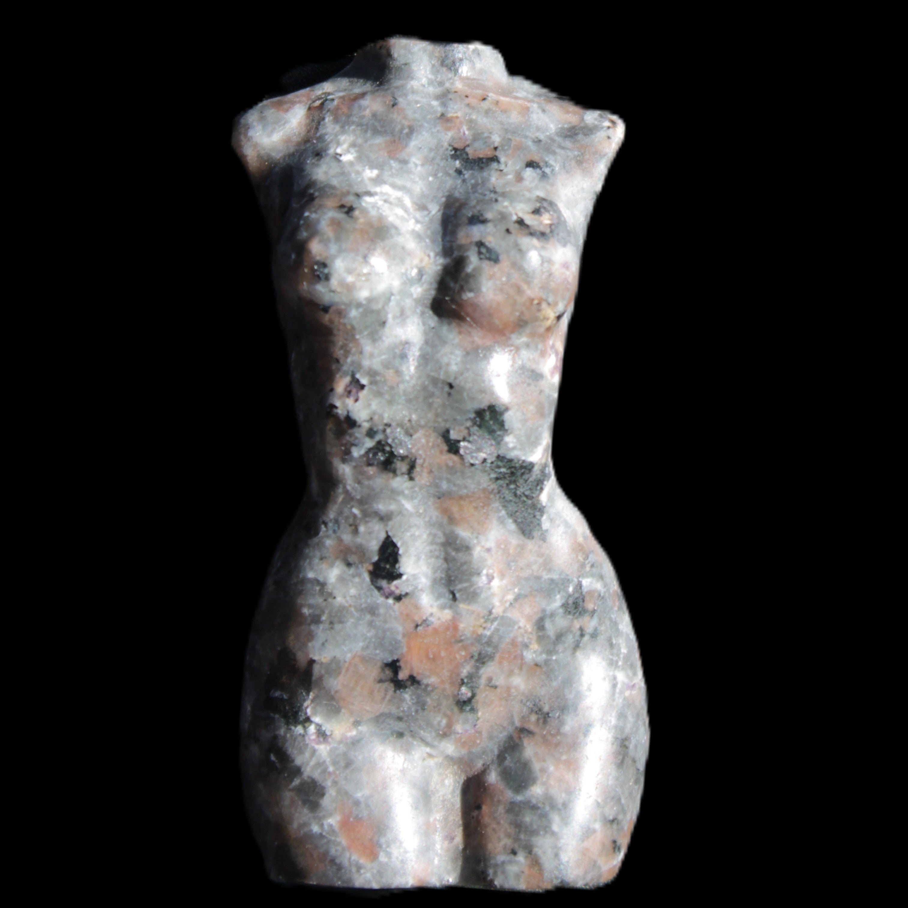 Yooperlite hand carved goddess 38*79mm 135g in sunlight - Rocks and Things Store