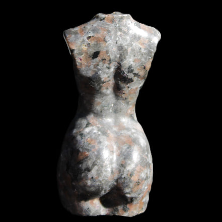 Yooperlite hand carved goddess 38*79mm 135g in sunlight - Rocks and Things Store