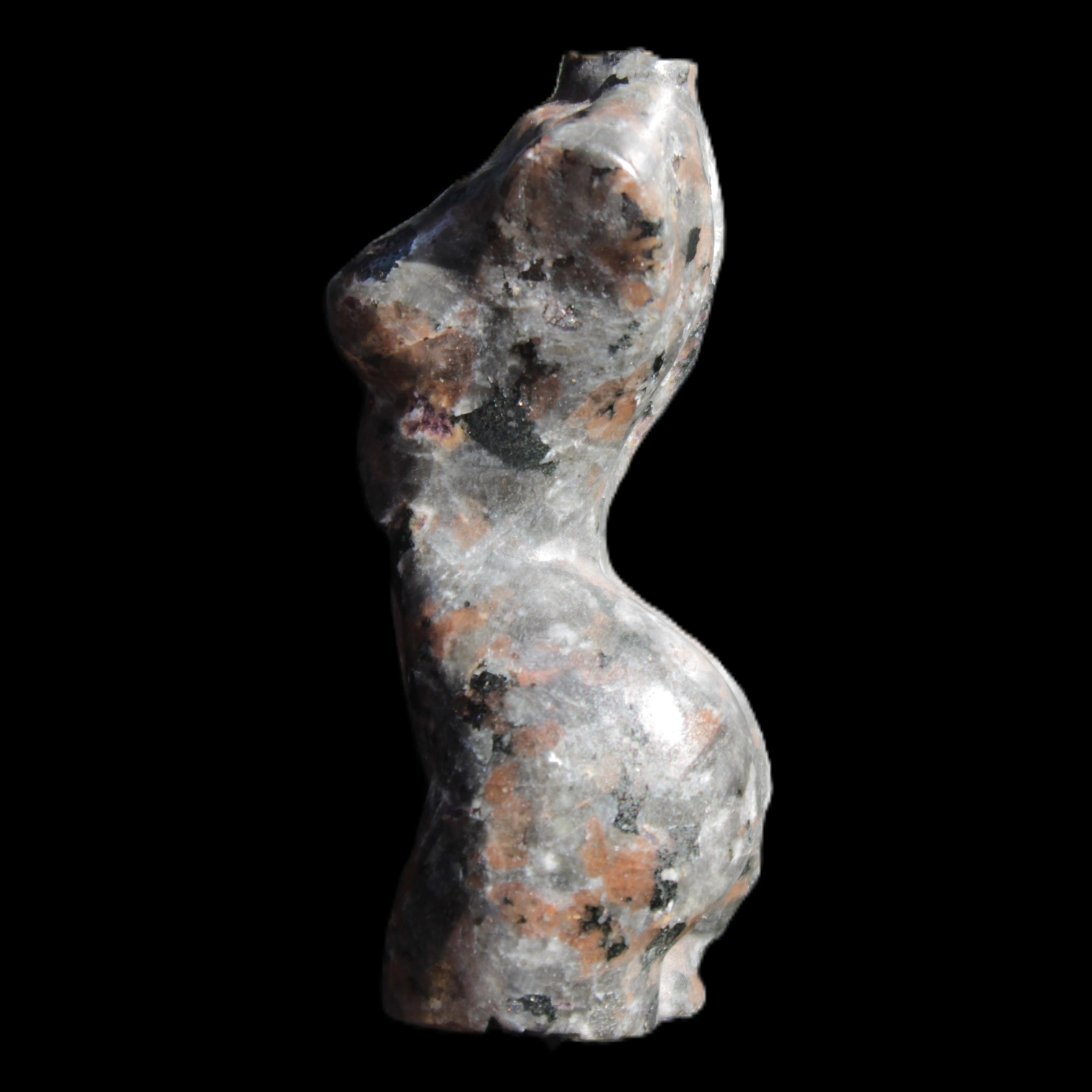 Yooperlite hand carved goddess 38*79mm 135g in sunlight - Rocks and Things Store