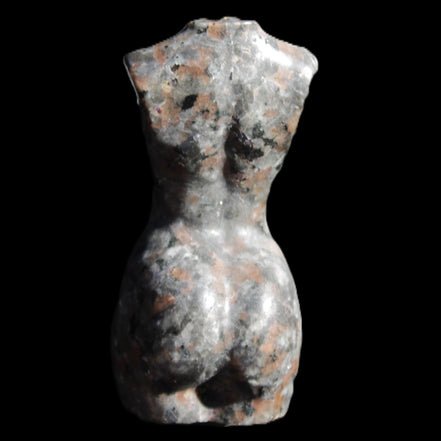 Yooperlite hand carved goddess 38*79mm 135g in sunlight - Rocks and Things Store