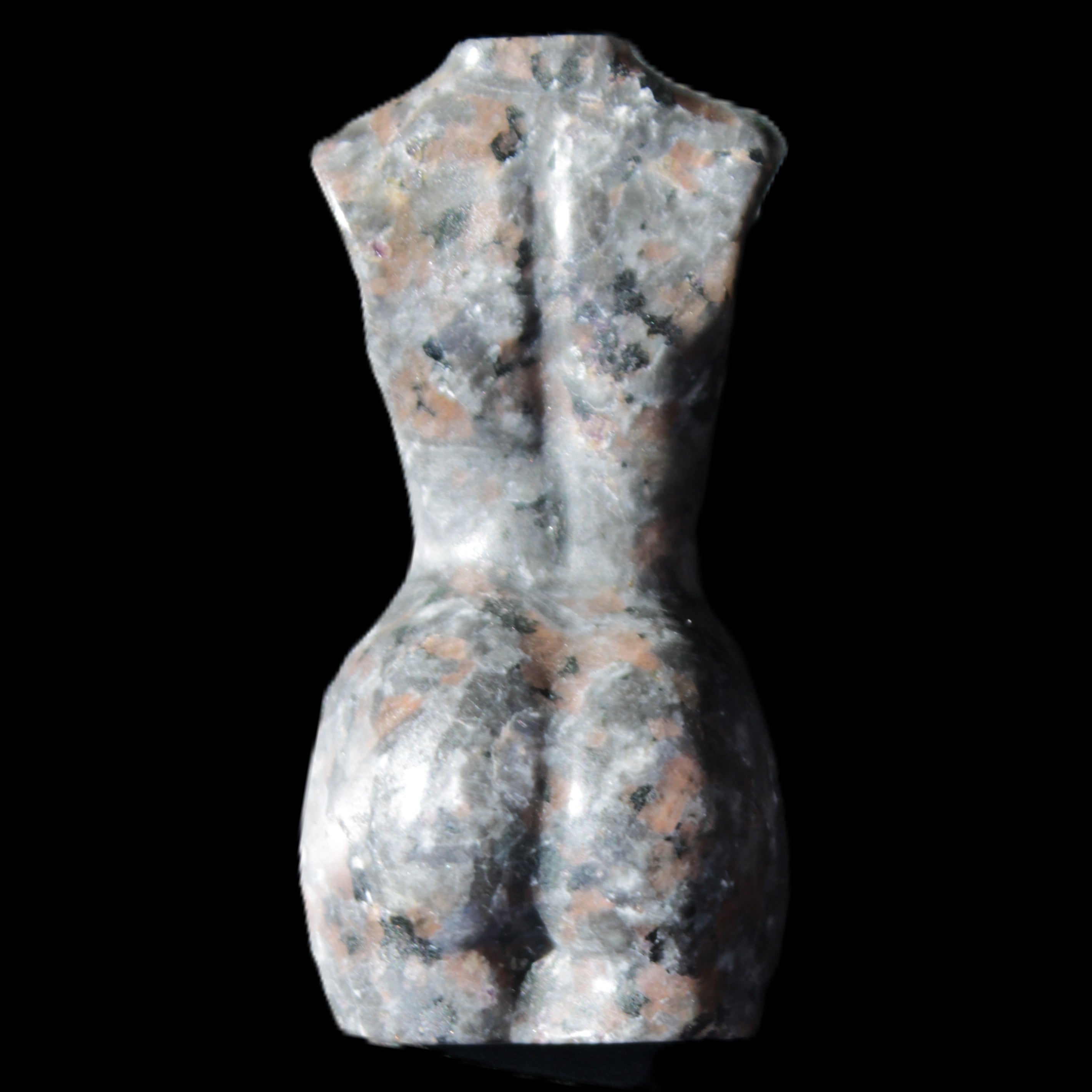 Yooperlite hand carved goddess 38*79mm 135g in sunlight - Rocks and Things Store