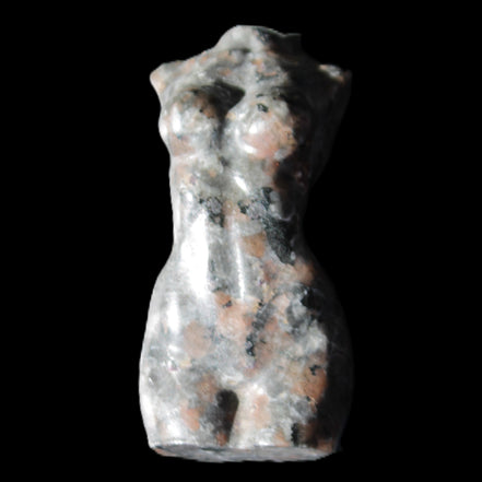 Yooperlite hand carved goddess 38*79mm 135g in sunlight - Rocks and Things Store