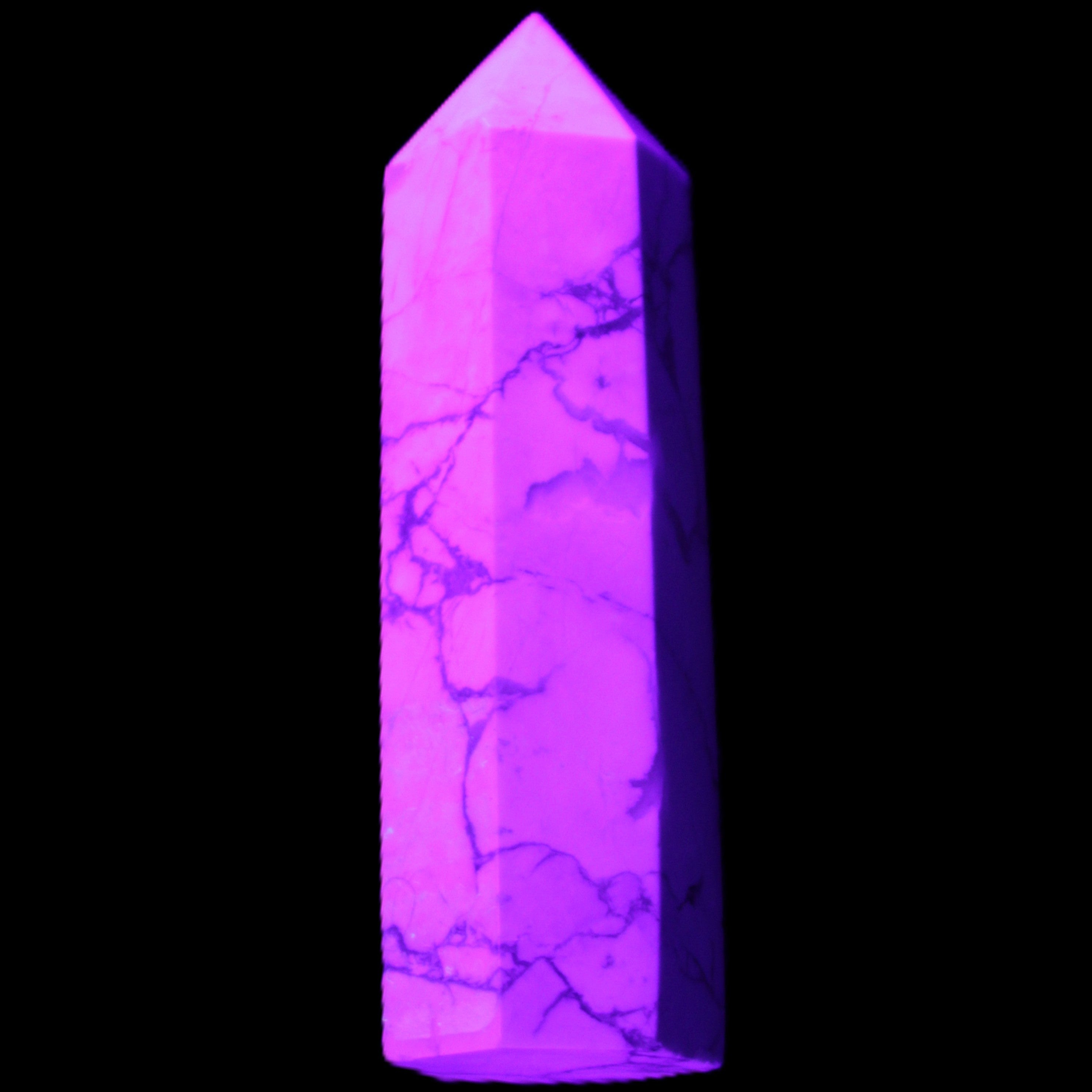 Howlite wand 65mm 40g in sunlight - Rocks and Things Store