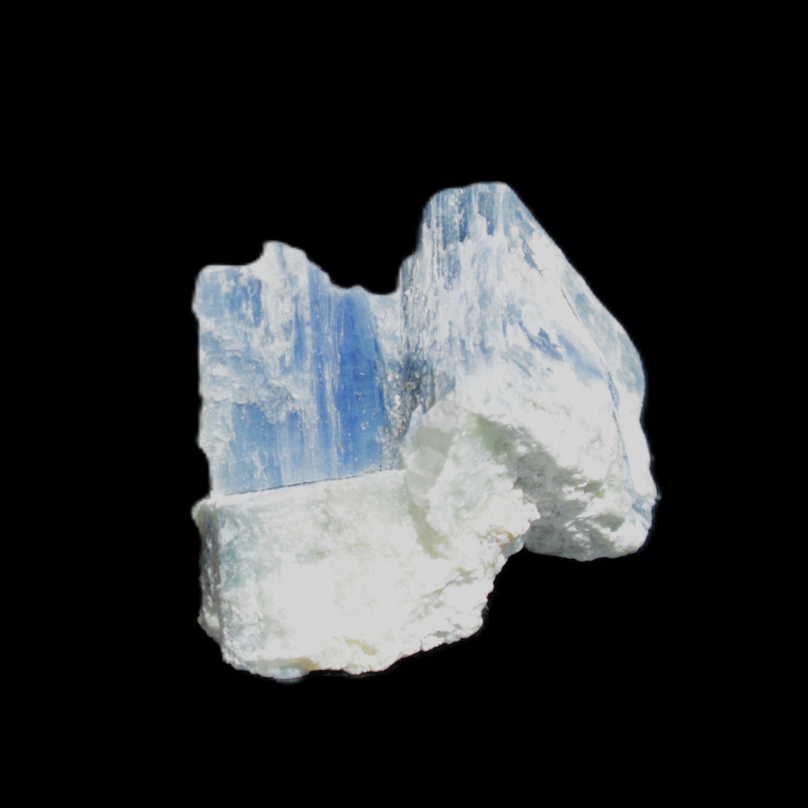 Kyanite blade cluster on Quartz 49*22*30mm 40g in sunlight - Rocks and Things Store