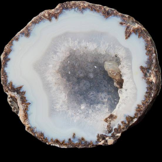 Agate geode 72*63*23mm 169g in sunlight - Rocks and Things Store