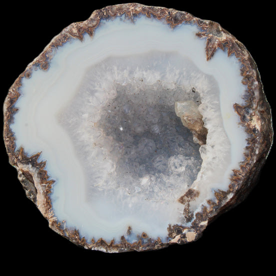 Agate geode 72*63*23mm 169g in sunlight - Rocks and Things Store