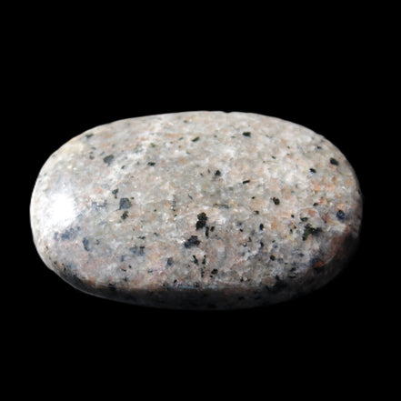 Yooperlite stone 18*39*60mm 71/75g in sunlight - Rocks and Things Store