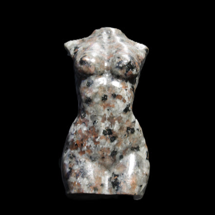 Yooperlite hand carved goddess 40*80mm 156g in sunlight - Rocks and Things Store