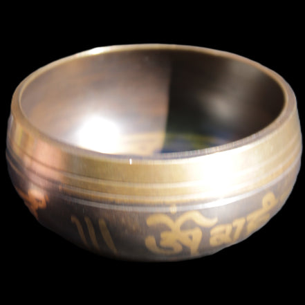 Singing bowl 85m with matt and mallet 125mm in sunlight - Rocks and Things Store