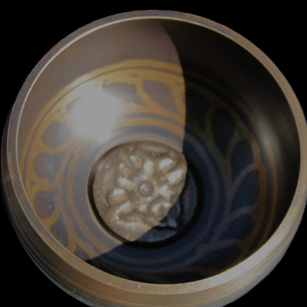 Singing bowl 85m with matt and mallet 125mm in sunlight - Rocks and Things Store