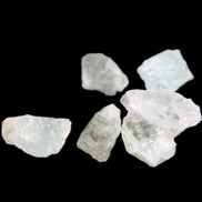 Aquamarine 5 natural crystals 10g in sunlight - Rocks and Things Store