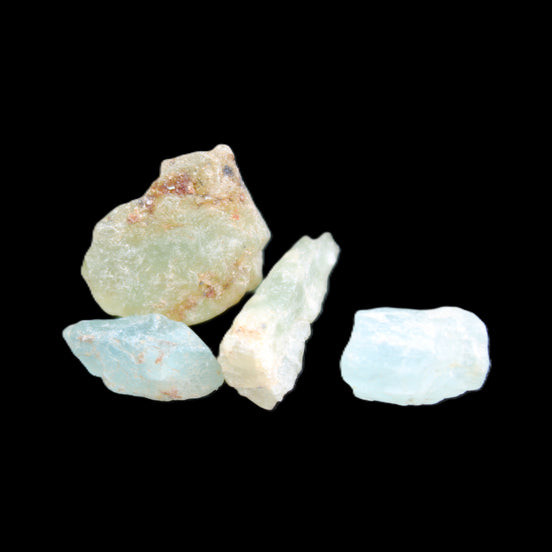 Aquamarine 4 natural crystals 12g in sunlight  - Rocks and Things Store