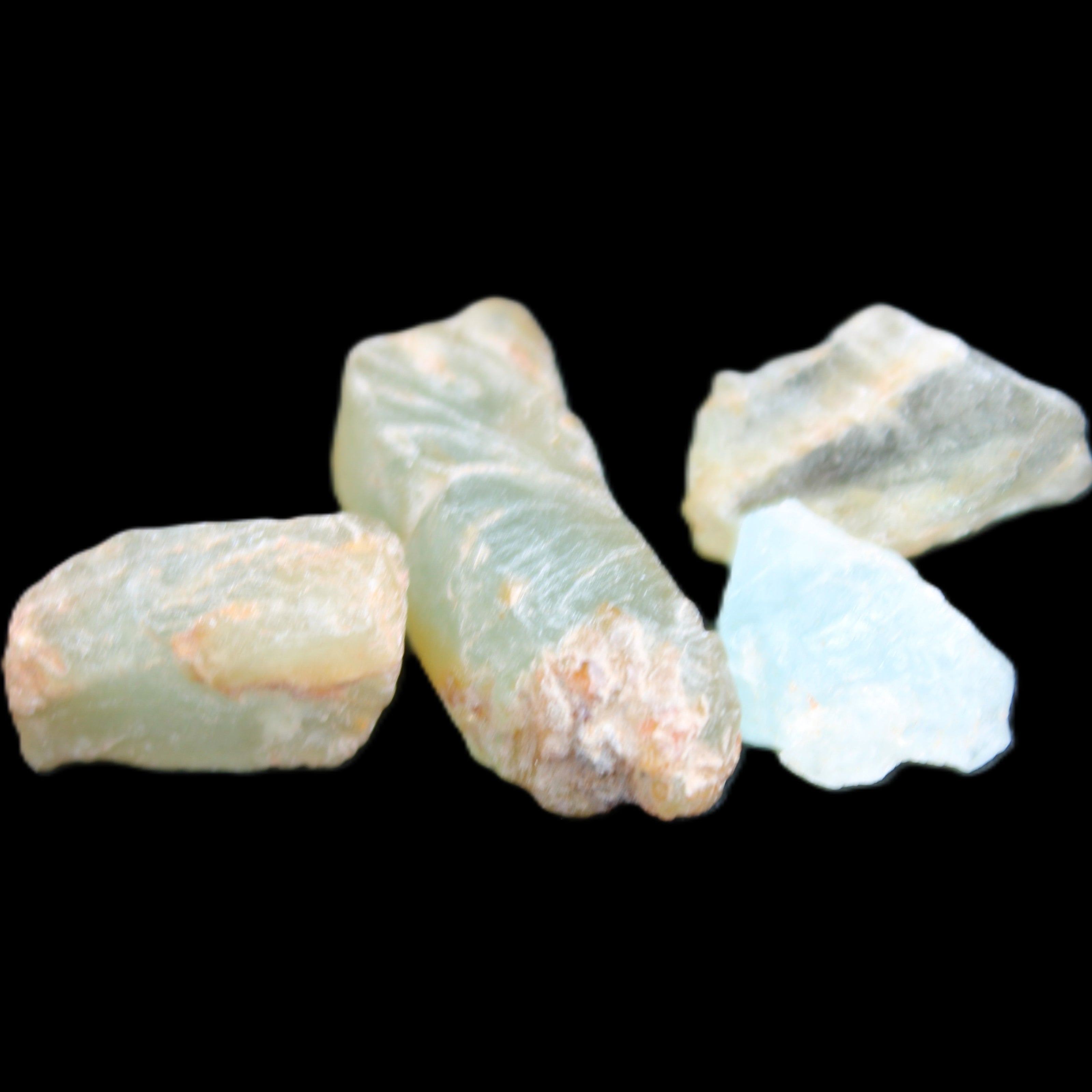 Aquamarine 4 natural crystals 12g in sunlight  - Rocks and Things Store