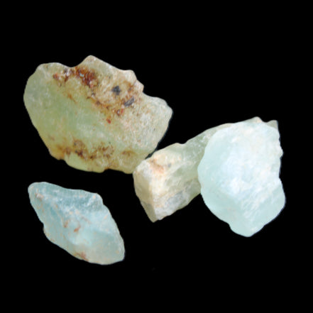 Aquamarine 4 natural crystals 12g in sunlight  - Rocks and Things Store