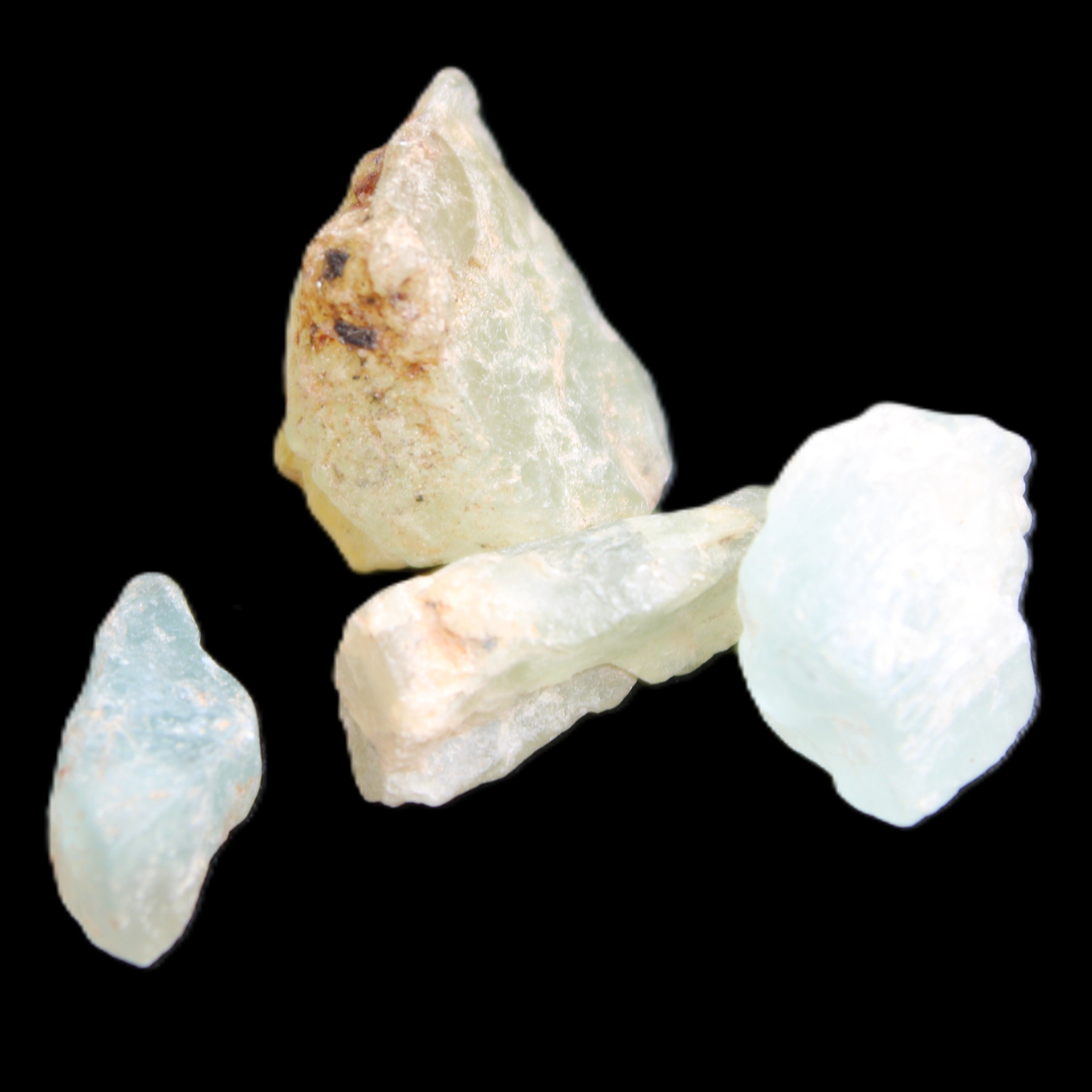 Aquamarine 4 natural crystals 12g in sunlight  - Rocks and Things Store