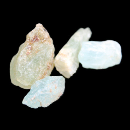 Aquamarine 4 natural crystals 12g in sunlight  - Rocks and Things Store