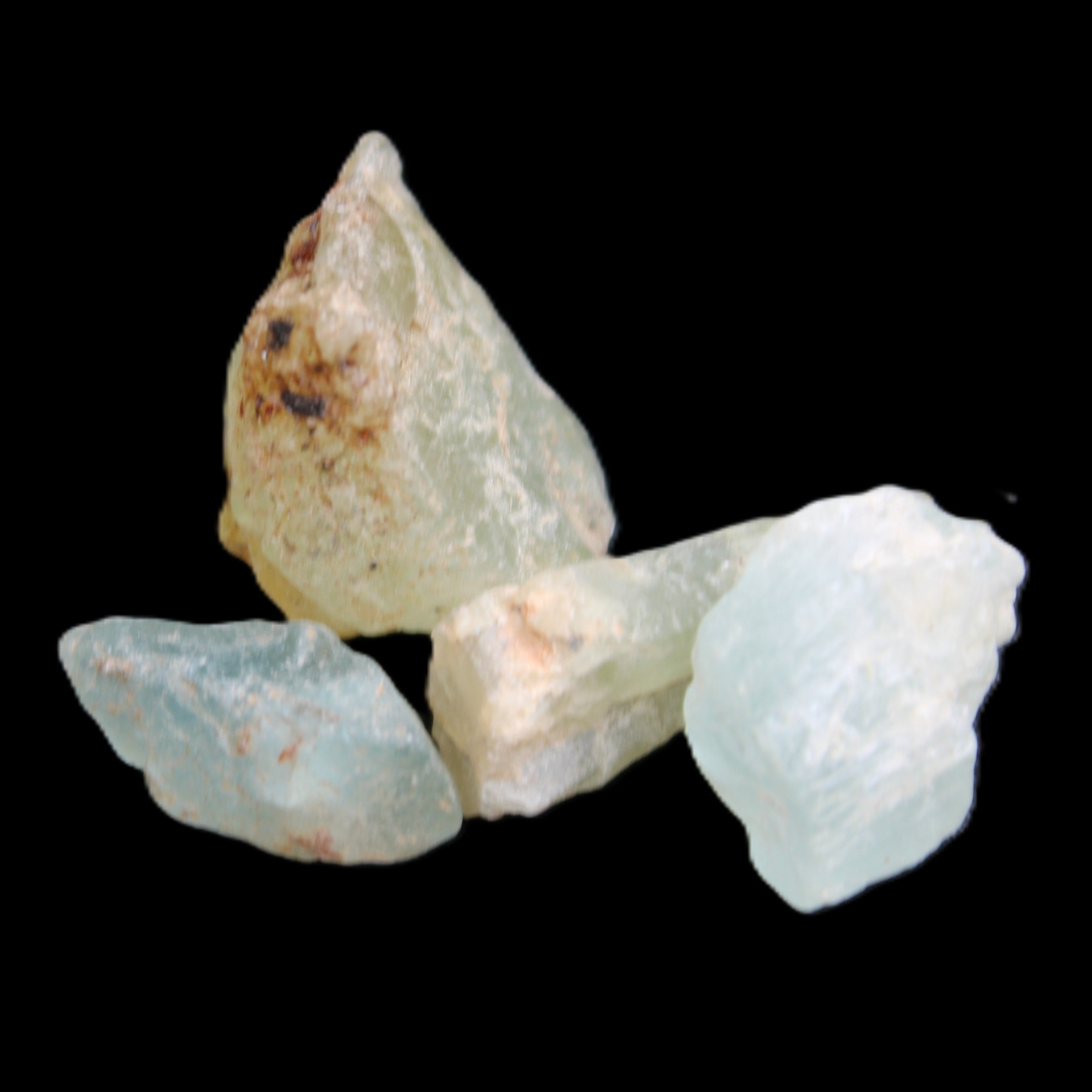 Aquamarine 4 natural crystals 12g in sunlight  - Rocks and Things Store