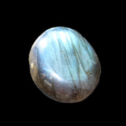 Labradorite palmstone 21-26mm 6-12g in sunlight - Rocks and Things Store