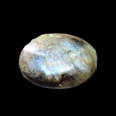 Labradorite palmstone 21-26mm 6-12g in sunlight - Rocks and Things Store