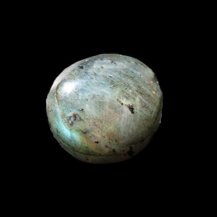 Labradorite palmstone 21-26mm 6-12g in sunlight - Rocks and Things Store