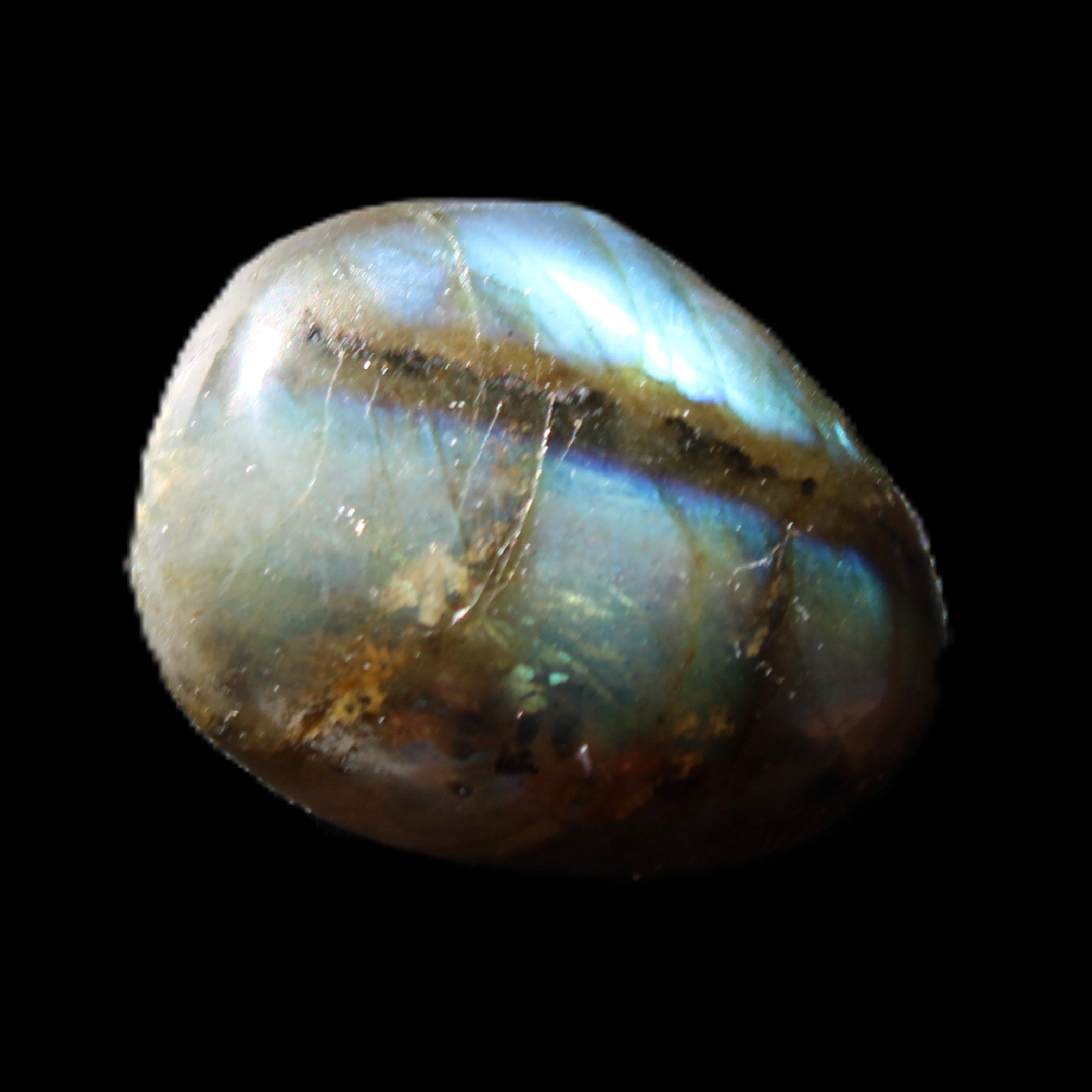 Labradorite palmstone 21-26mm 6-12g in sunlight - Rocks and Things Store