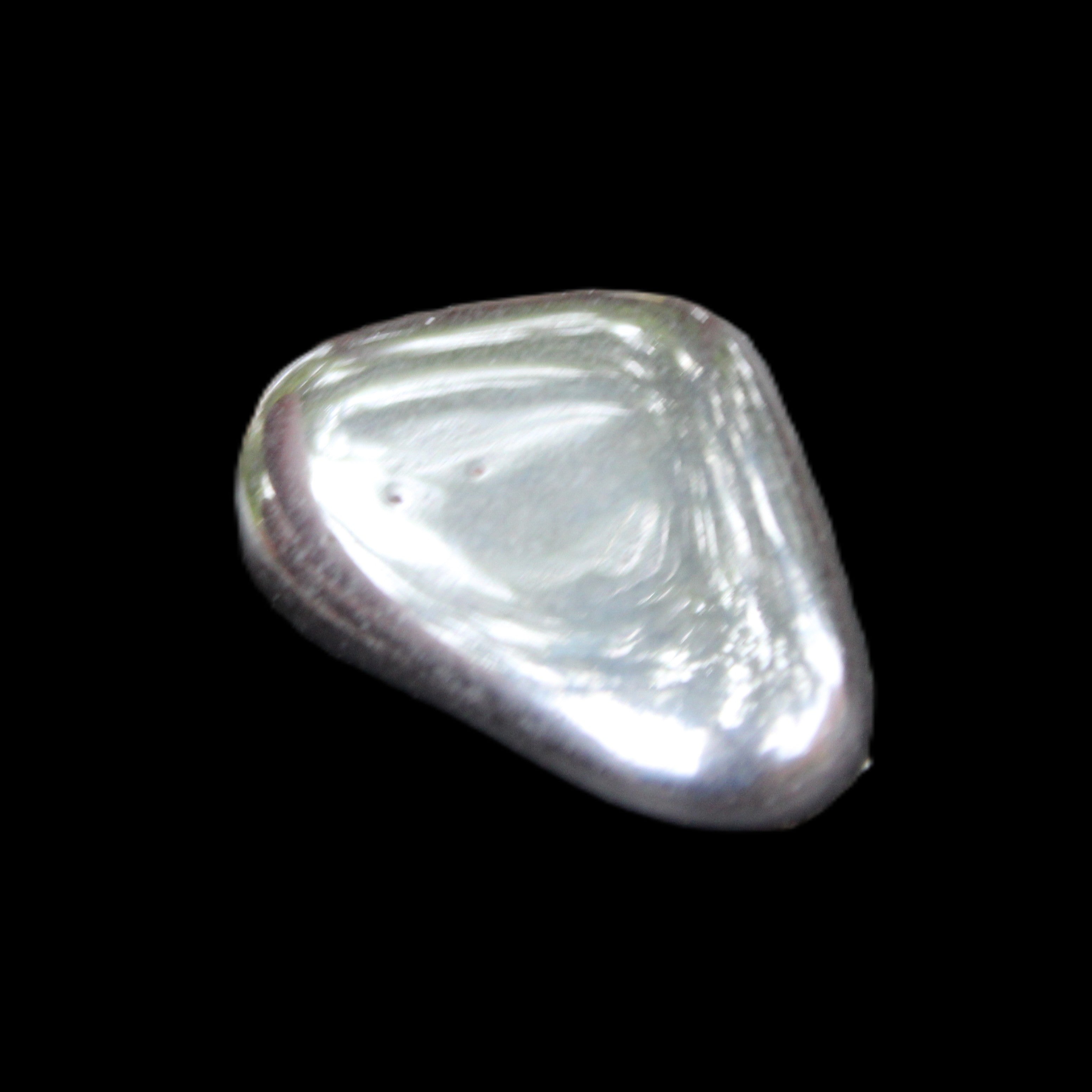 Hematite Terahertz stone 32*22*10mm 25.8g in sunlight - Rocks and Things Store