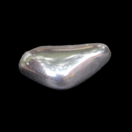 Hematite Terahertz stone 32*22*10mm 25.8g in sunlight - Rocks and Things Store